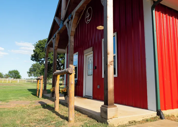 Dog-Friendly Texas Ranch W/ Patio, Horses On-Site